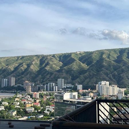 Hotel Sky Room Tbilisi ภายนอก รูปภาพ