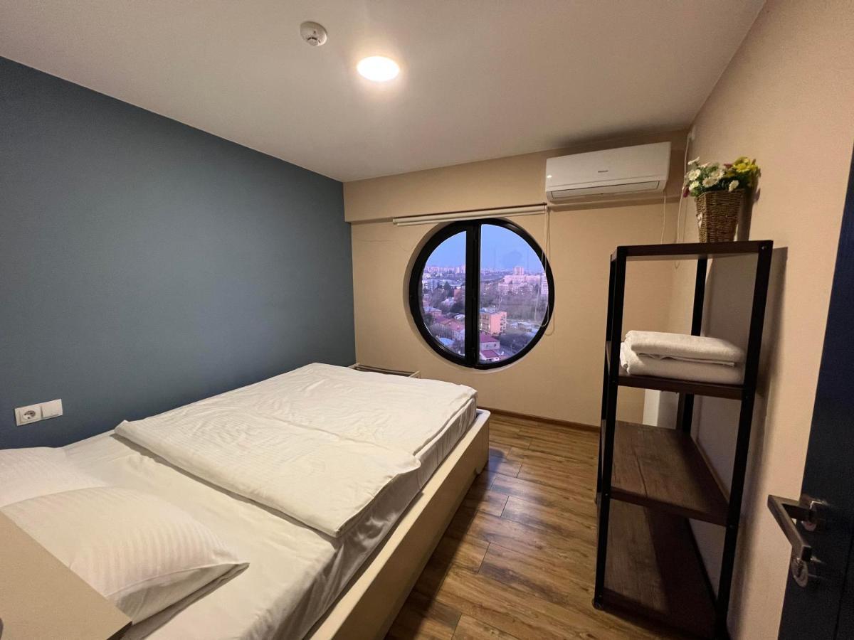 Hotel Sky Room Tbilisi ภายนอก รูปภาพ