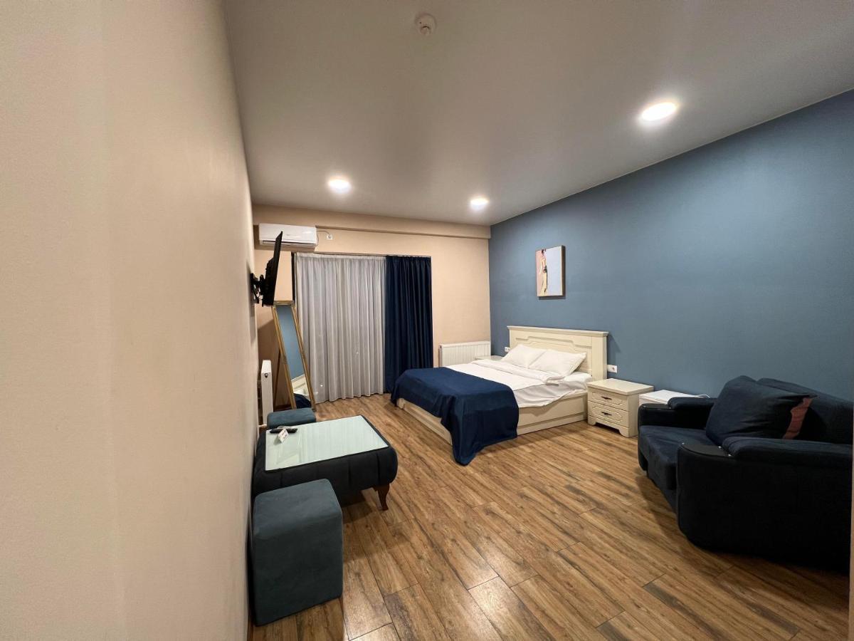 Hotel Sky Room Tbilisi ภายนอก รูปภาพ