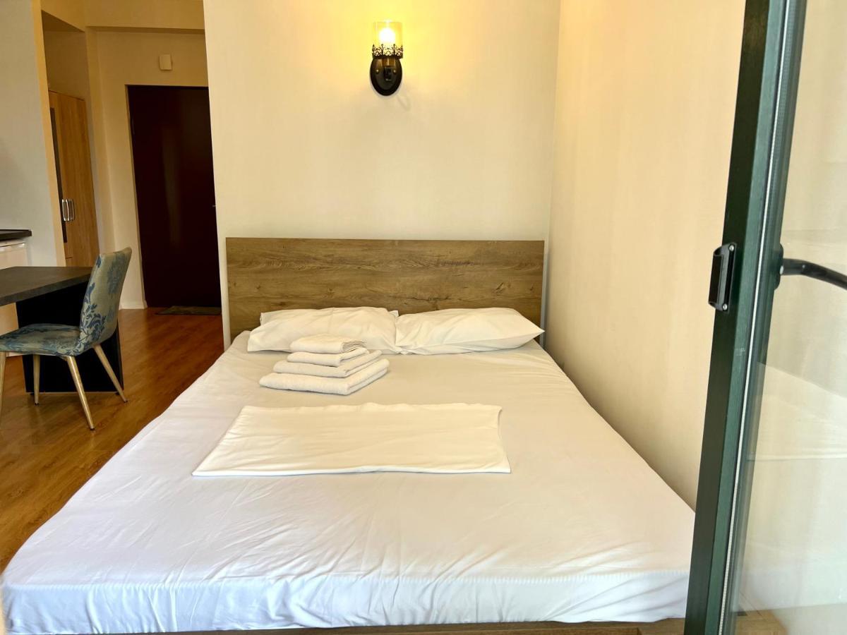 Hotel Sky Room Tbilisi ภายนอก รูปภาพ
